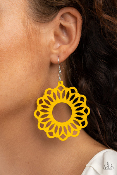 Dominican Daisy Earrings  - Yellow