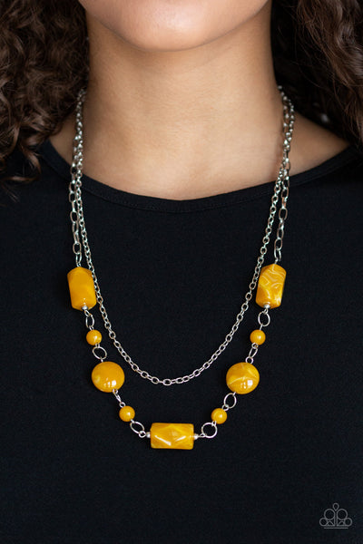 Colorfully Cosmopolitan Necklace with Earrings - Yellow